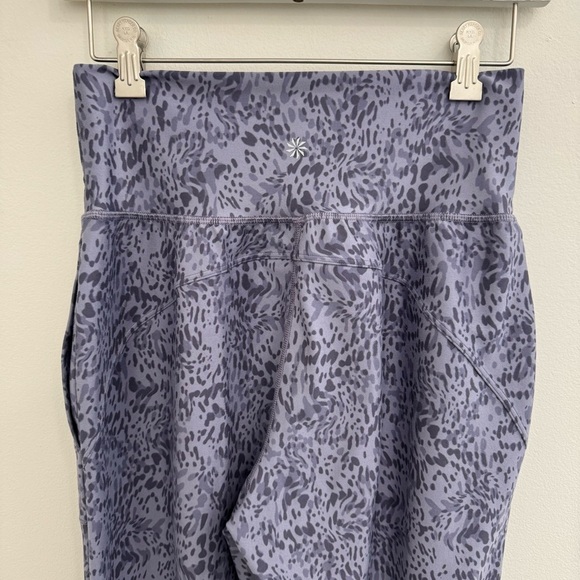 Athleta Salutation Printed Crop Jogger - Picture 6 of 7